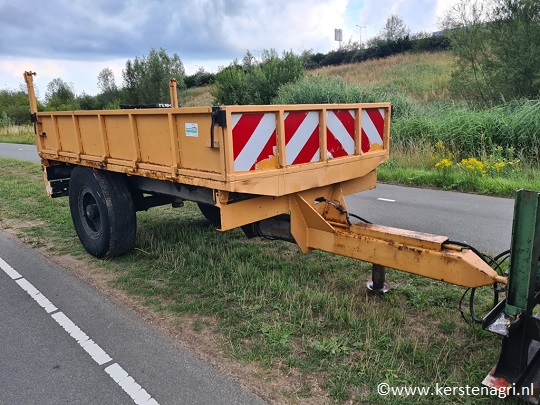 6 tons 3 zijdige kipper, degelijk gebouwd